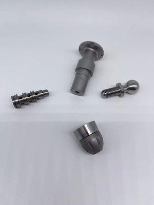 Fabricación de piezas metálicas / Titanio